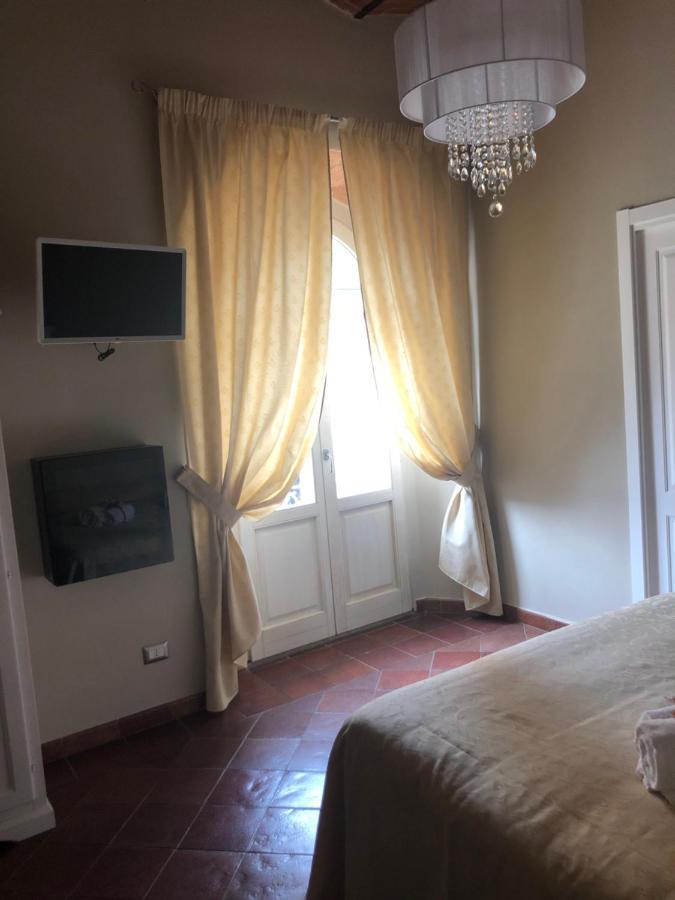B&B La Loggia E L'Orologio Castiglione del Lago Buitenkant foto